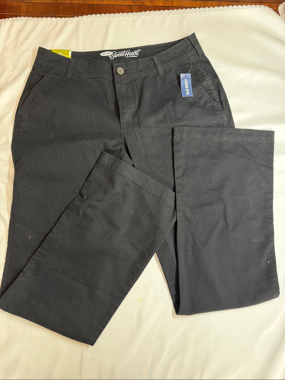Old Navy Sweetheart Black Boot Cut Pants